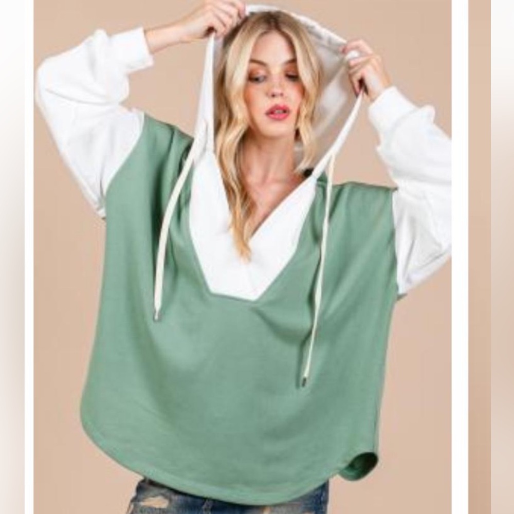 Contrast Oversized Sweatshirt with Hoodie